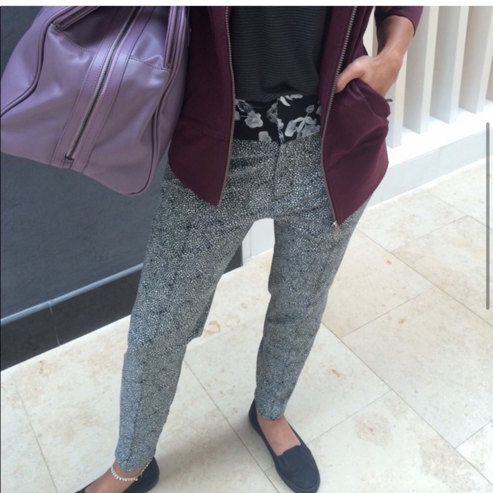 lululemon athletica Gray Pants - super comfortable for travel, office or errands